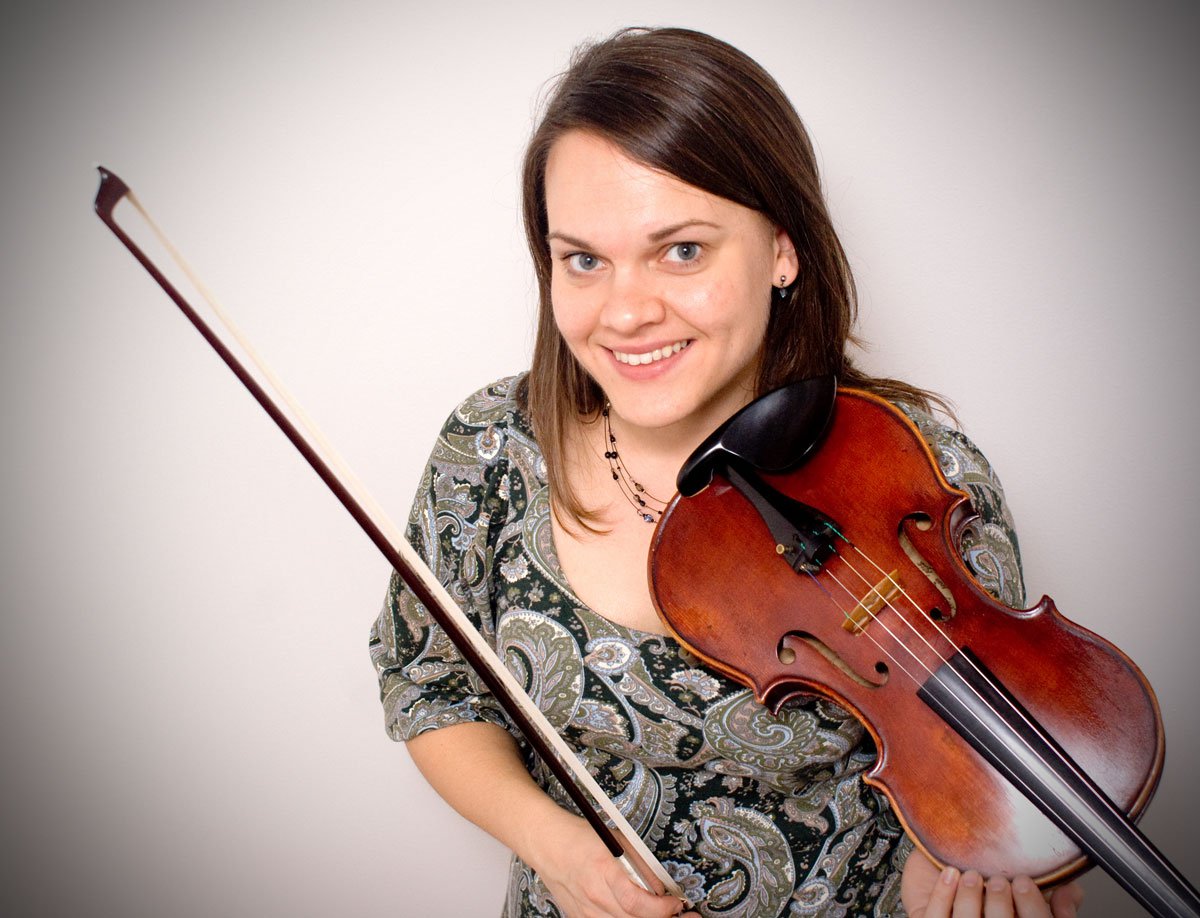 Sarah Loveridge Violinist Violin Player in Bristol