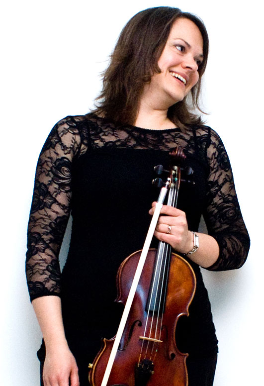 Sarah Loveridge Violinist Violin Player in Bristol